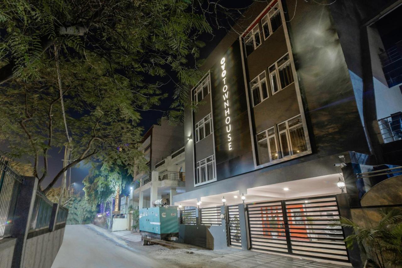 Oyo Townhouse 086 Pankha Road Hotel Nova Deli Exterior foto